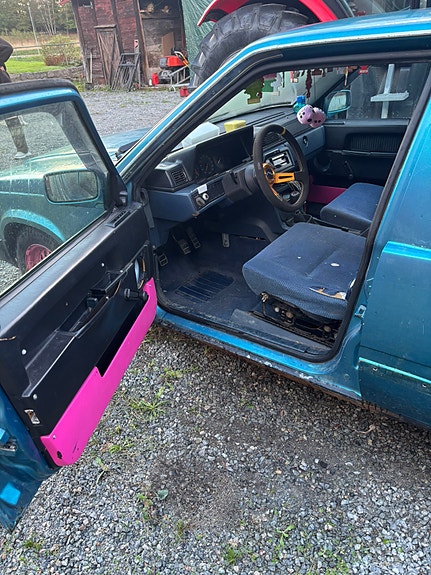 Volvo 740 5 of 7