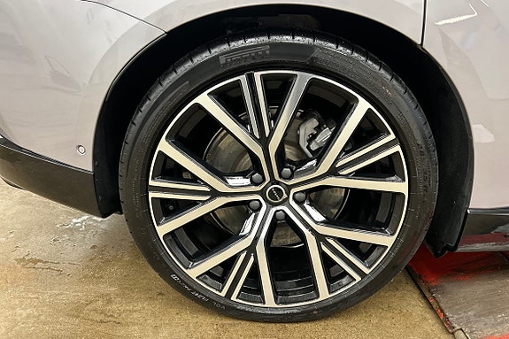 Volvo ES90 16 of 28