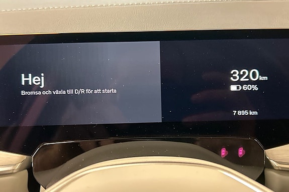 Volvo ES90 15 of 28