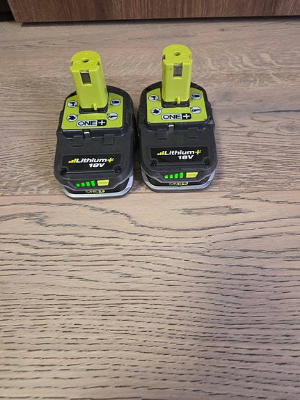 Product image 1 of 4