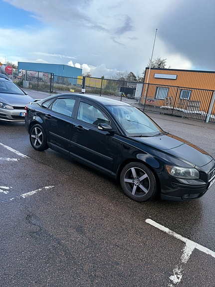 Volvo S40 5 of 9
