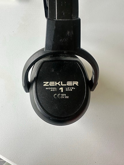 Product image 1 of 4