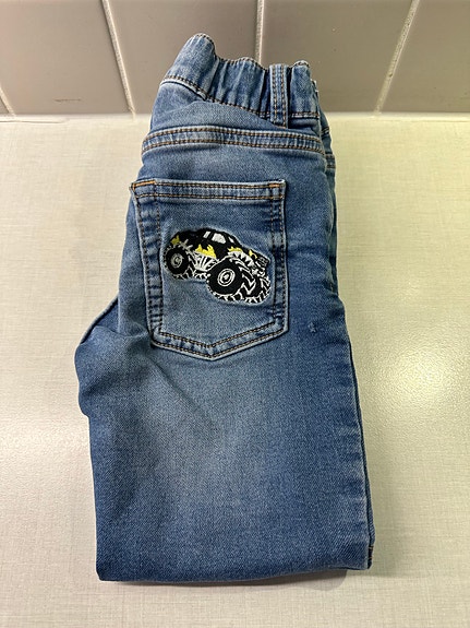 Product image 1 of 2