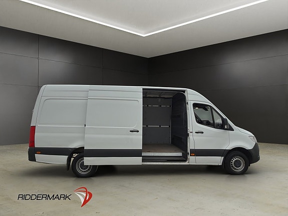 Mercedes-Benz Sprinter 317 11 of 30