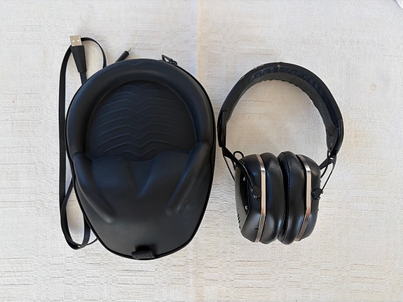 Product image 1 of 6