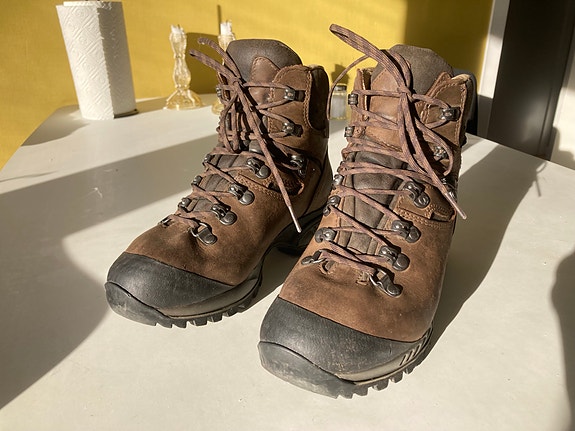 Product image 1 of 4