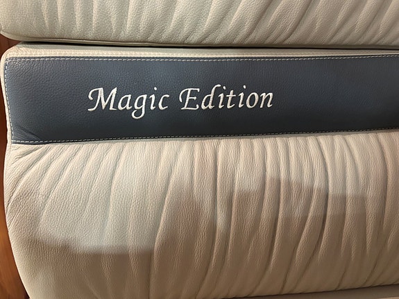 Dethleffs Magic Edition Låga långbädd / Solcell / Garage /  Black edition 7 of 20