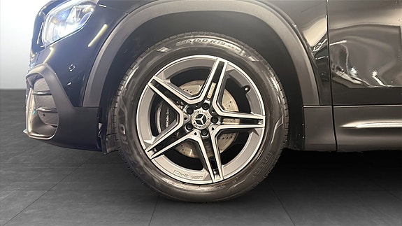 Mercedes-Benz GLB200 d 9 of 9