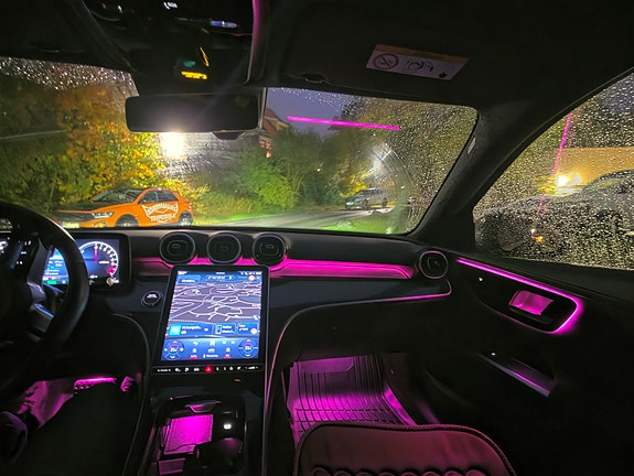 Mercedes-Benz C300 e 12 of 19