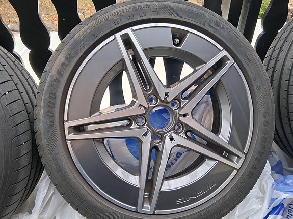 Mercedes-Benz C300 e 19 of 19