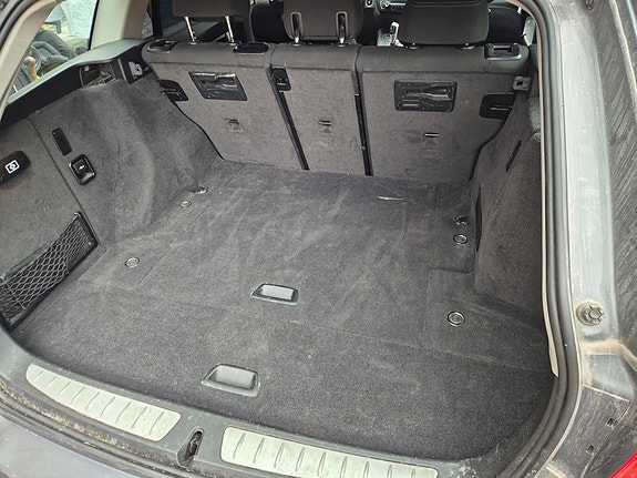 BMW 320d 12 of 12