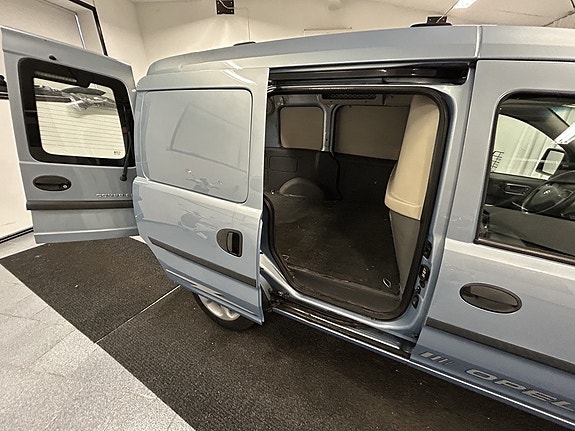Opel Combo 12 of 14