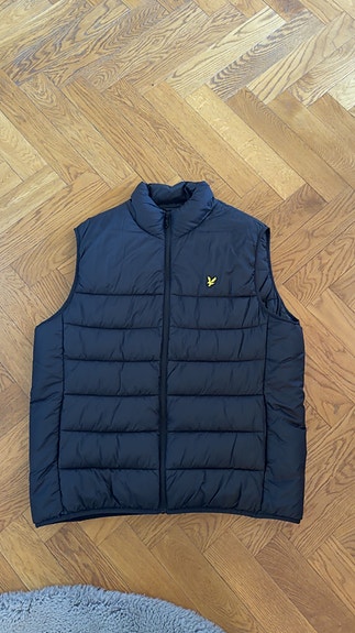 Product image 1 of 4