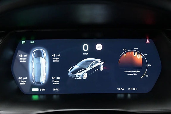 Tesla Model S 5 of 11