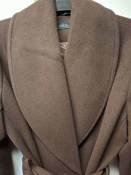 Product image 1 of 9