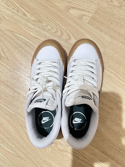 Product image 1 of 7