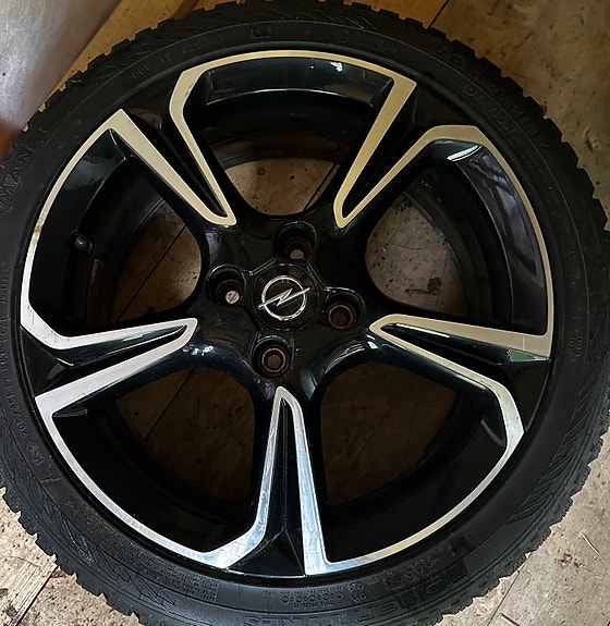 Product image 1 of 5