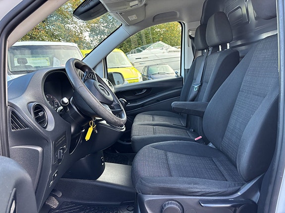 Mercedes-Benz Vito 109 9 of 13