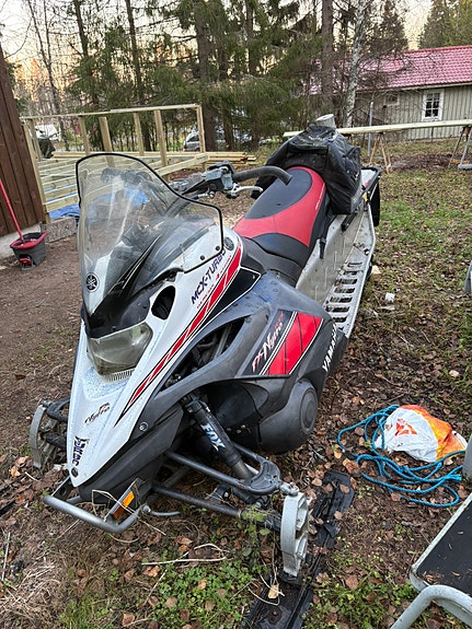 Yamaha 2 of 5