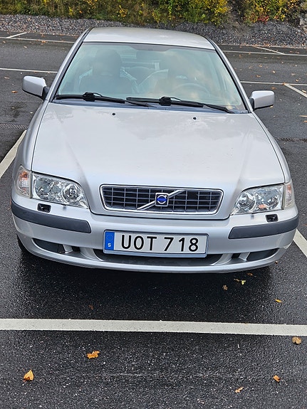 Volvo S40 4 of 10