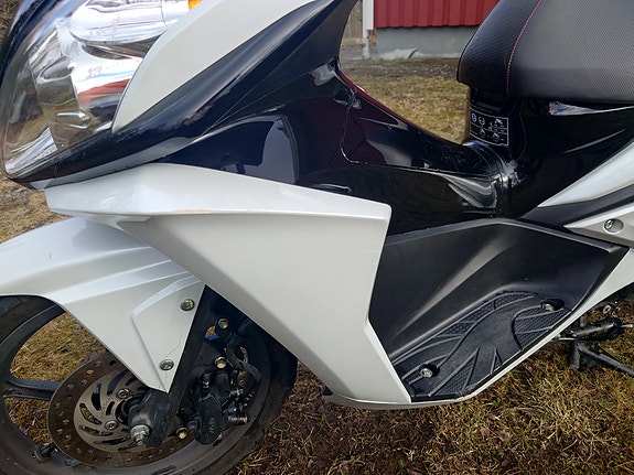 Honda Nsc50r 2 of 6