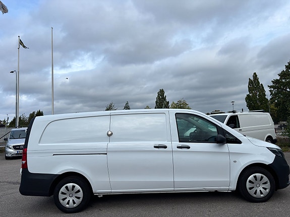 Mercedes-Benz Vito 110 7 of 13