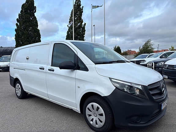 Mercedes-Benz Vito 110 6 of 13