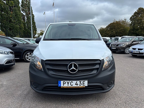 Mercedes-Benz Vito 110 4 of 13