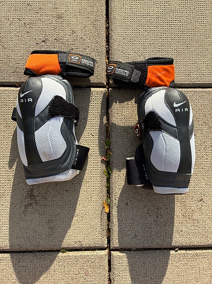 Product image 1 of 8