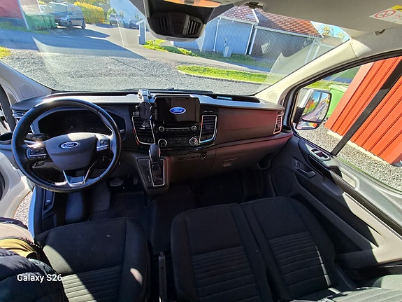 Ford Transit Custom 6 of 8