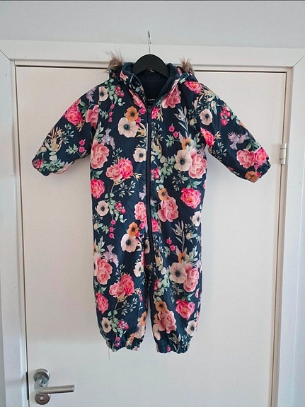 Product image 1 of 5