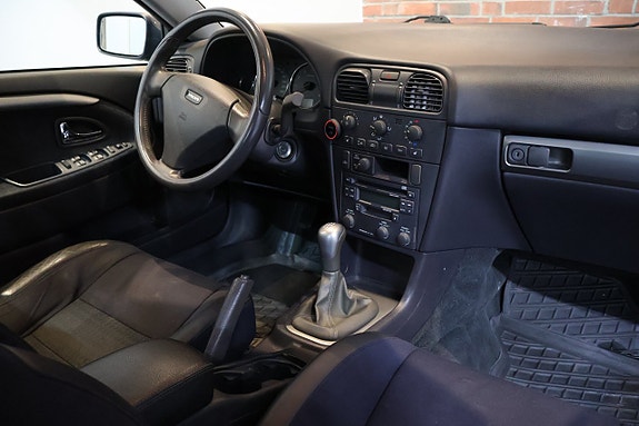 Volvo S40 17 of 19