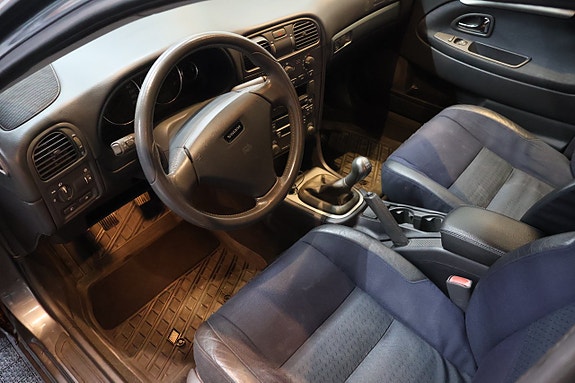Volvo S40 14 of 19