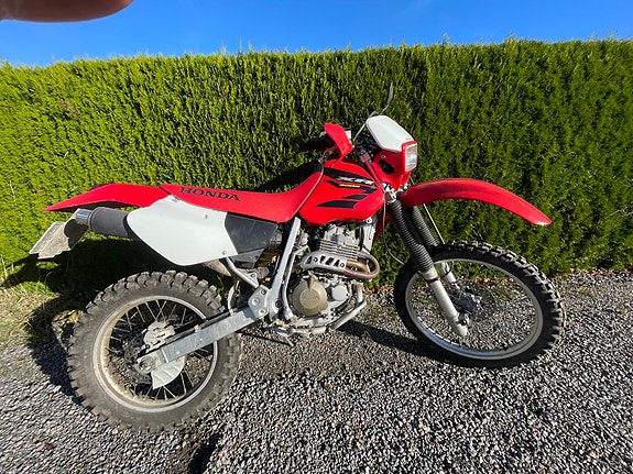 Honda XR400R 2 of 5