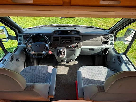 Ford Transit 14 of 28