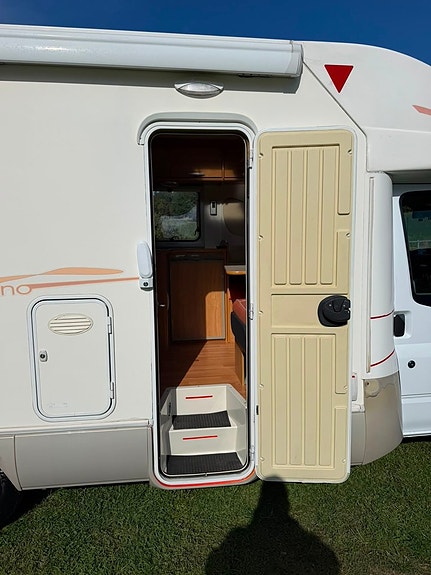 Ford Transit 25 of 28