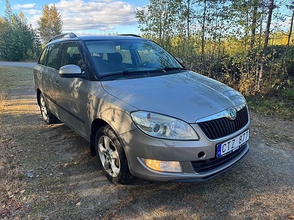 Skoda Fabia 2 of 4