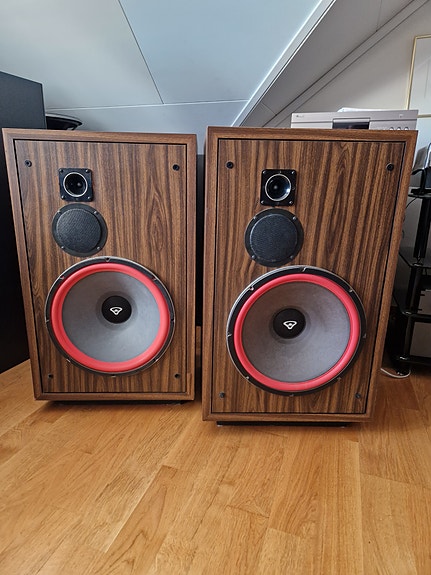 Product image 1 of 7