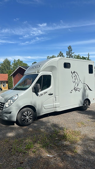 Renault Master 2 of 8