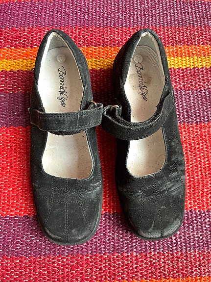 Product image 1 of 7