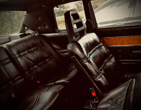 Volvo 262 7 of 8