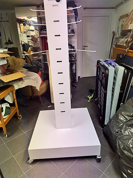 Product image 2 of 9