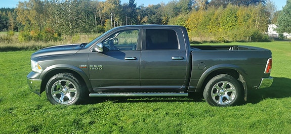 Dodge RAM 1500 8 of 16