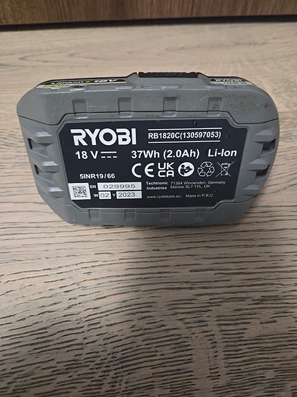 Product image 3 of 3