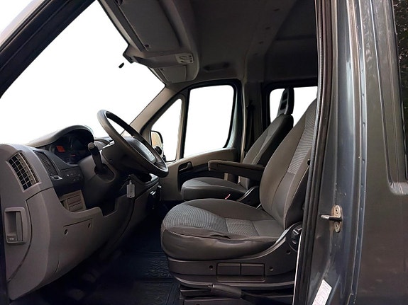 Peugeot Boxer 16 of 24