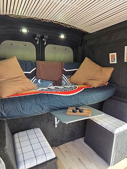 Ford Transit 8 of 9
