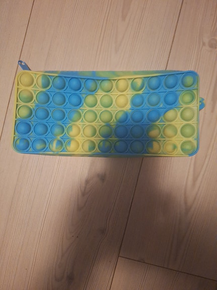 Product image 1 of 3