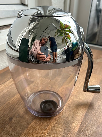 Product image 1 of 4