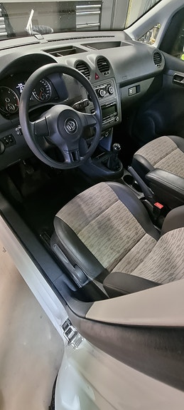 Volkswagen Caddy 5 of 5