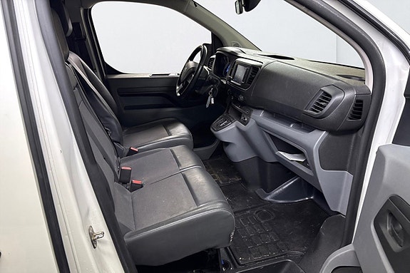 Peugeot e-Expert 9 of 11